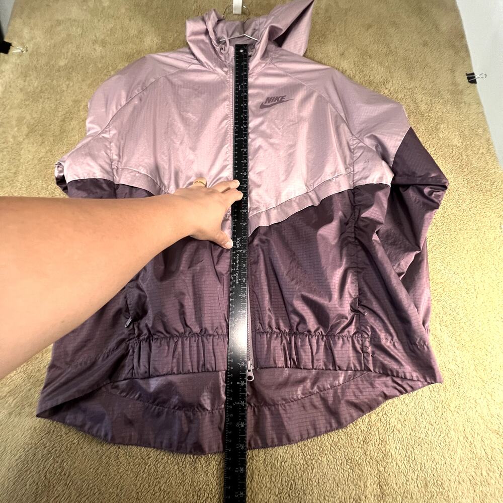 NikeWomans Sportswear Hooded Wind Runner Jacket, 2 Toned Purple Plum Size: XL - Picture 10 of 14
